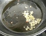 Foto del paso 4 de la receta Salchichas frescas de pollo con verduras y salsa de soja