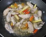 Foto langkah ke 3 dari resep Sup Ayam Sereh Jahe.