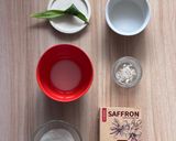 Foto langkah ke 7 dari resep Pie Ketan Hitam Saus Saffron.