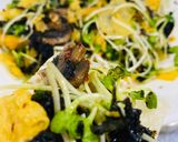 Hình bước làm 7 của món Món chay 🌱🍃: Salad Rau mầm Rong biển tẩm gia vị 🌱