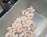 Foto del paso 2 de la receta: Sepia y gambas en salsa