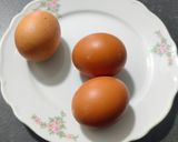 Foto del paso 1 de la receta: Nidos de tallarín y huevo