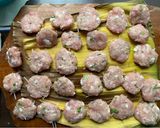 รูปขั้นตอนการทำที่ 4 ของ หมูก้อนทอด สูตรคุณแม่