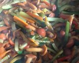 Foto del paso 11 de la receta: Noodles de huevo al estilo oriental, con setas namiko, para vegetarianos