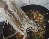Egg fried noodles recipe step 7 photo