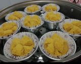 Foto langkah ke 4 dari resep Bolu kukus kuning.