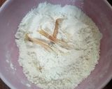 Foto langkah ke 3 dari resep Bunga pisang goreng tepung.