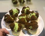 Foto langkah ke 8 dari resep Bolu Kukus Mekar Coklat Pandan.