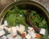 A picture of step 3 of Torai chilka chutney (Ridge gourd skin chutney).