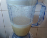 Foto del paso 3 de la receta: Licuado de manzana, banana y naranja