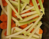 Foto del paso 1 de la receta: Pollo al horno con verduras y 1906