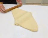 Vajas leveles tészta (tojásmentes) recept fázis 10 fotója