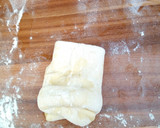 A picture of step 7 of Garlic Soft Layered Chapati.
