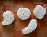 A picture of step 6 of Fruit shaped fruit sandwiches.