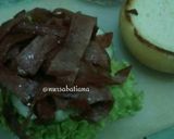 Foto langkah ke 5 dari resep Smoked Beef Burger.