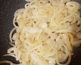 Mézes gyöngyhagymás csirke recept fázis 2 fotója