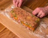 Húsvéti sonka aszpikban recept fázis 11 fotója