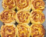 Foto del paso 10 de la receta: 🍕🥓 Pizza rolls 🍥 de panceta y muzzarella 🥓🍕 con salsa picante