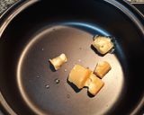 A picture of step 1 of Vietnamese Braised Mackerel in Clay Pot.