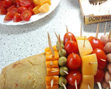 Foto del paso 3 de la receta: Aperitivo erizo para picnic con niños
