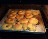 Foto langkah ke 4 dari resep Donat labu kuning / pumpkin.