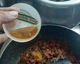 A picture of step 3 of Kathal Masala.