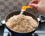 A picture of step 7 of Veg fried rice.