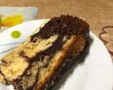 Foto del paso 10 de la receta: Queque marmoleado con fudge