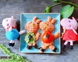 Hình bước làm 2 của món Cơm bento: Peppa Pig và em trai (Cơm trộn nước tương)