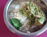 Foto del paso 2 de la receta: Alcachofas rellenas de aguacate con huevas de salmón