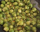 Sajtos-tejfölös kelbimbó 🧀🥬🧀🥬 recept fázis 2 fotója