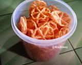 Foto langkah ke 7 dari resep Kembang Goyang aka Seroja.