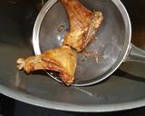 Foto langkah ke 3 dari resep Ayam goreng jahe.