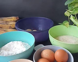 Foto langkah ke 1 dari resep Steamed Banana Cake Super Moist.
