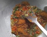 A picture of step 4 of Vegetable Maggi.