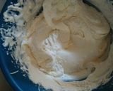 Foto langkah ke 3 dari resep Cup cake ekonomis.