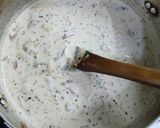 Foto del paso 2 de la receta: Salsa de verdeo y champiñones