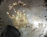 Foto langkah ke 1 dari resep Tumis Sarden Kaleng.