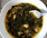Foto del paso 4 de la receta: Tortilla de acelgas con gambas