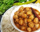A picture of step 10 of Chole curry.
