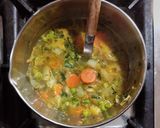 Foto del passaggio 2 della ricetta Minestrone, ricetta del riciclo 🌷