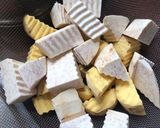 Hình bước làm 2 của món Cà ri gà