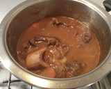 Foto del paso 6 de la receta: Osobuco de ternera en salsa