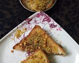 A picture of step 4 of Sevpuri sandwich.