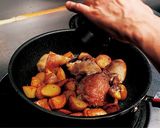 東販小食堂：香煎雞腿肉的食譜步驟17照片