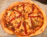 Foto del paso 5 de la receta: Pizza casera con masa de orégano y aceite