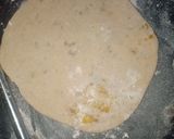 A picture of step 14 of Aloo paratha.