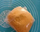 Foto langkah ke 3 dari resep Pisang Bolen Lilit.