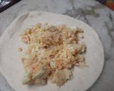 A picture of step 2 of Ghobhi ka paratha.