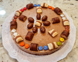 Foto del paso 9 de la receta: Tarta de chocolatinas Kinder